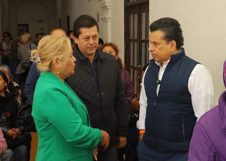 Invita Lalo Gattás a cumplir con el impuesto predial