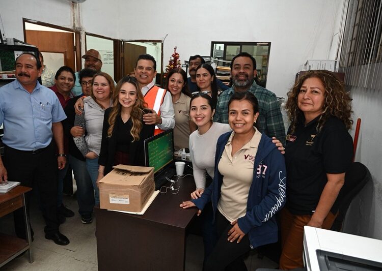 Pide Lalo Gattás a su equipo redoblar esfuerzos a favor de los victorenses