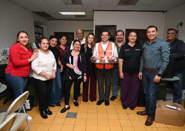 Pide Lalo Gattás a su equipo redoblar esfuerzos a favor de los victorenses