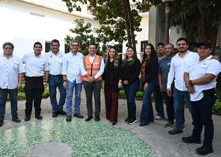 Pide Lalo Gattás a su equipo redoblar esfuerzos a favor de los victorenses