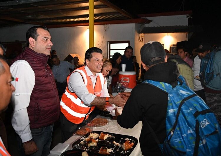 Pide Lalo Gattás a su equipo redoblar esfuerzos a favor de los victorenses