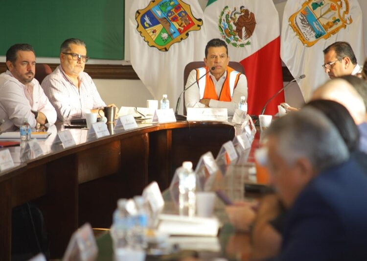 Pide Lalo Gattás a su equipo redoblar esfuerzos a favor de los victorenses