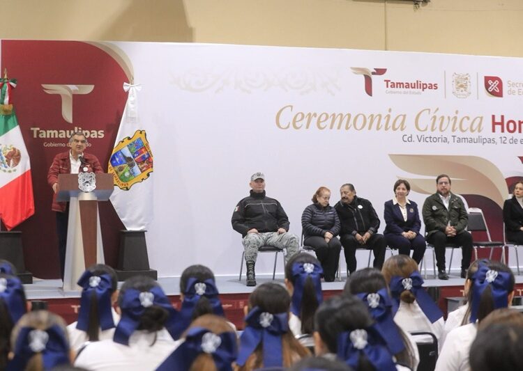 Reconoce Américo importancia de las y los maestros en la formación de una sociedad más humana