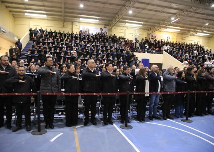 Reconoce Américo importancia de las y los maestros en la formación de una sociedad más humana