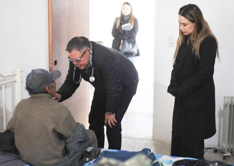 Refuerzan DIF y gobierno de Victoria acciones para proteger la salud de la población ante onda gélida