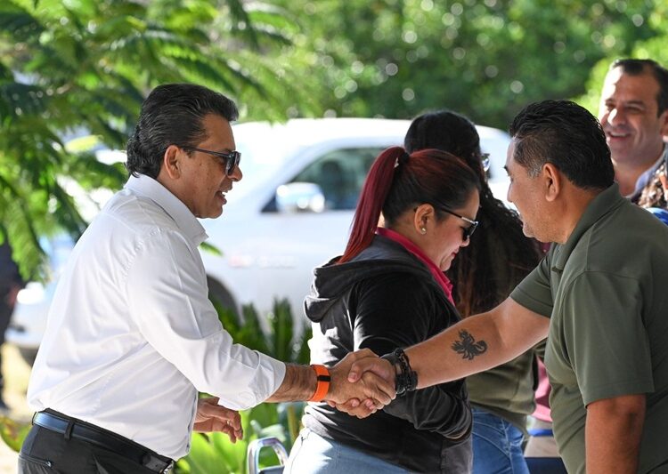 Se comprometen trabajadores de aplicación y reparto en el fomento de Victoria