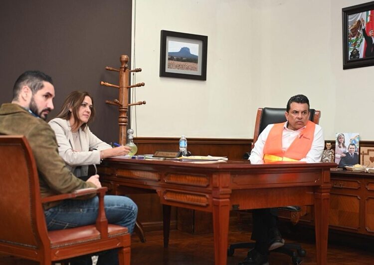 Sostiene Lalo Gattás reunión con secretarios para retomar plan de atención y obra pública