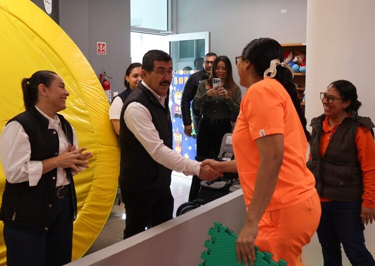 Supervisa rector los campus previo al inicio de clases en la UAT