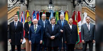 Famosos juegan en parejas con la tentación