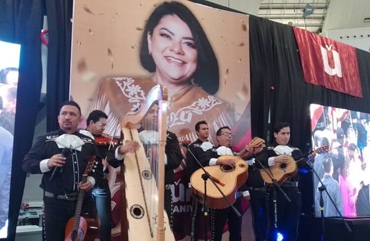 “No estás sola”: URSULA muestra músculo