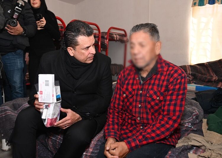 Visitan Lucy y Lalo albergue del CEDIF 1