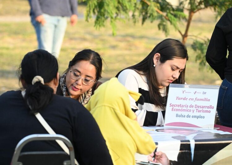 Llega brigada Día del Pueblo al Fracc. Integración Familiar