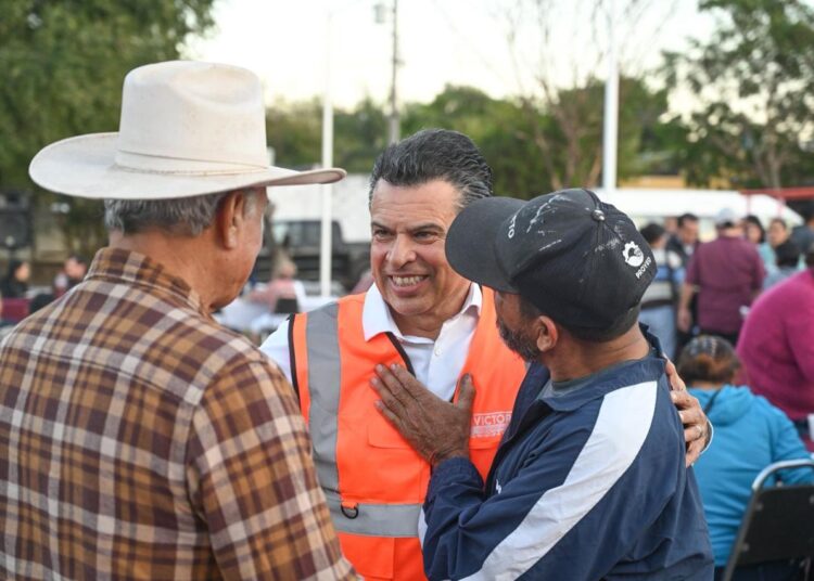 Llevan Lalo y Lucy jornada Día del Pueblo a la Mariano Matamoros