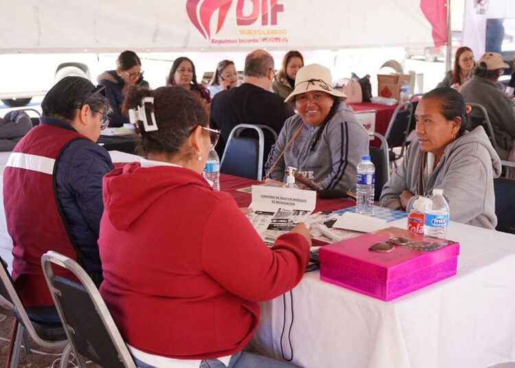 Acerca Gobierno de NLD servicios y trámites a Lomas del Río con ‘Presidencia Cerquita de Ti’