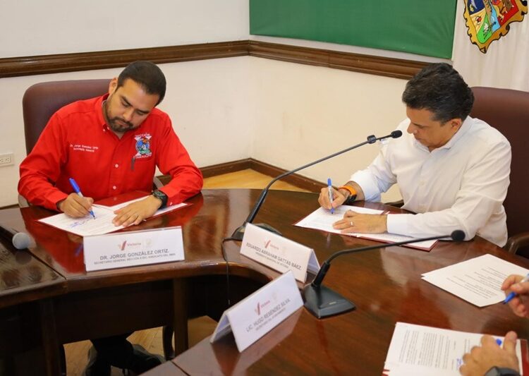 Acerca Municipio trámites administrativos a trabajadores del IMSS