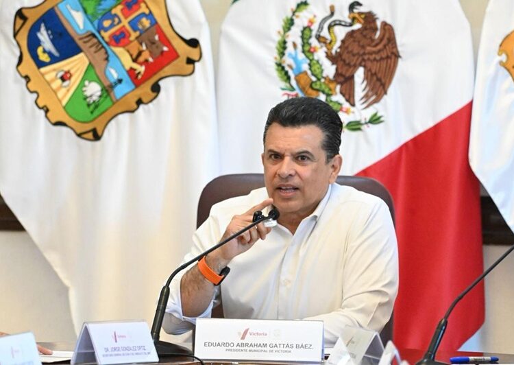 Acerca Municipio trámites administrativos a trabajadores del IMSS