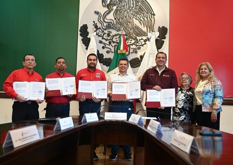 Acerca Municipio trámites administrativos a trabajadores del IMSS