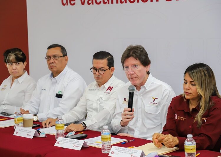 Acuerdan empresarios y el Sector Salud reforzar la vacunación en Matamoros