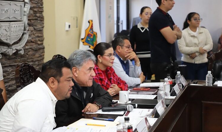 Aprueba Ayuntamiento de Altamira más obras prioritarias