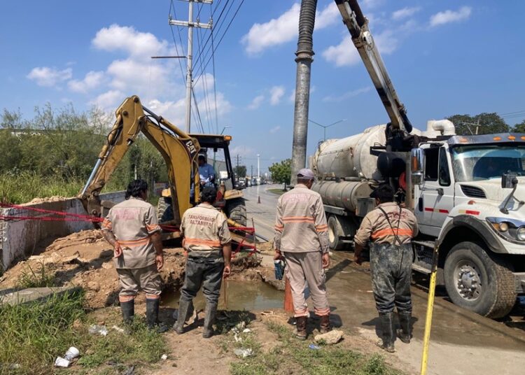 Arregla COMAPA Altamira fugas de agua en zonas urbana y rural