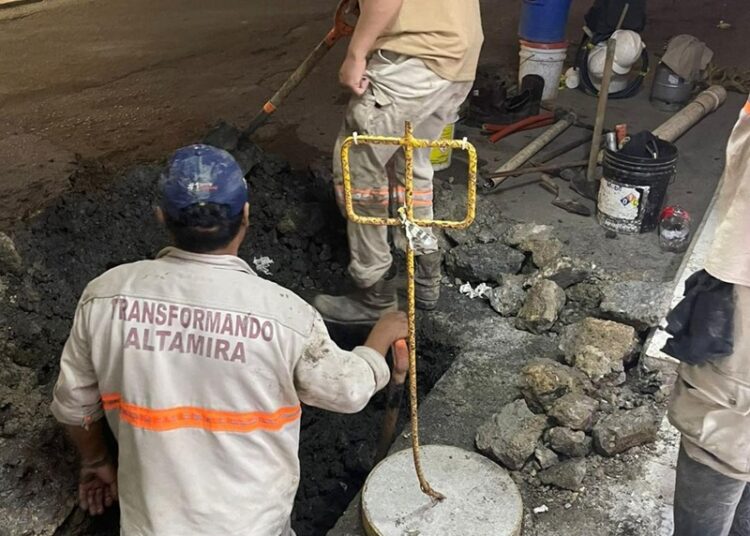 Arregla COMAPA Altamira fugas de agua en zonas urbana y rural