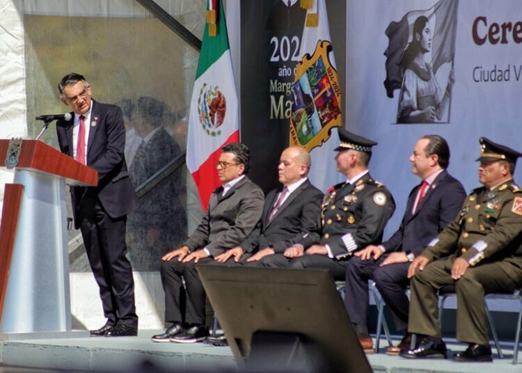 Asiste alcalde Eduardo Gattás a ceremonia del ‘Día de la Bandera’ en el 77 Batallón