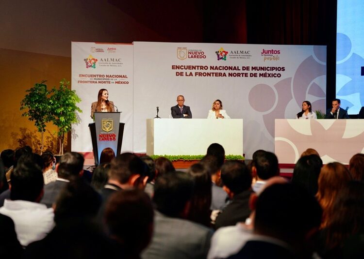 Asume Carmen Lilia la coordinación de Alcaldes de la Frontera Norte de AALMAC