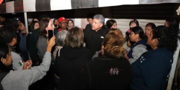 Atiende AMM a familias afectadas por falta de energía eléctrica