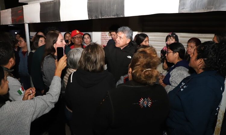 Atiende AMM a familias afectadas por falta de energía eléctrica