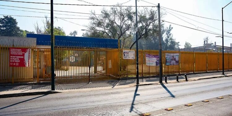 CCH Oriente entra en paro tras agresión contra alumna