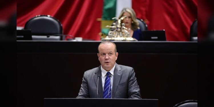 Carlos Canturosas impulsa reforma para prevenir, sancionar y combatir el delito de abuso sexual