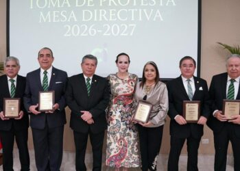 Carmen Lilia refrenda compromiso con fuerzas vivas para impulsar el desarrollo estratégico de NLD