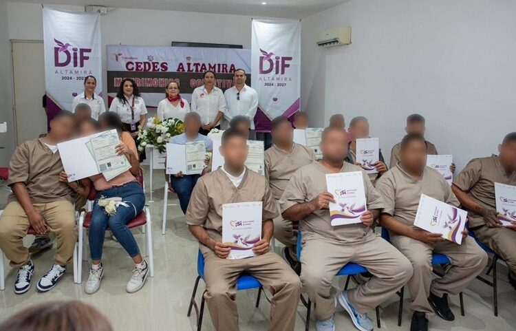 Celebran matrimonios colectivos en CEDES Altamira