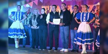 Con tamaliza celebran ‘Día de la Candelaria’ en Victoria