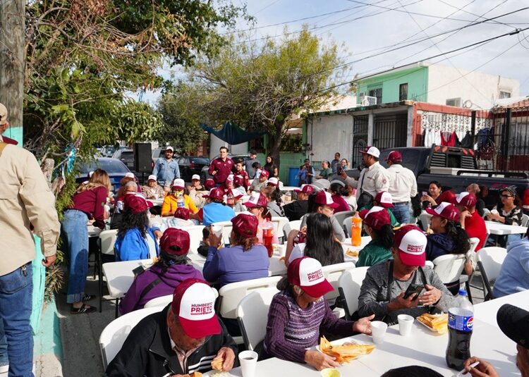 Convive diputado, Presidente Humberto Prieto Herrera, con familia de Reynosa