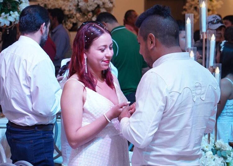 DIF NLD consolida política social con 117 matrimonios en ‘Campaña de Bodas Colectivas 2026’