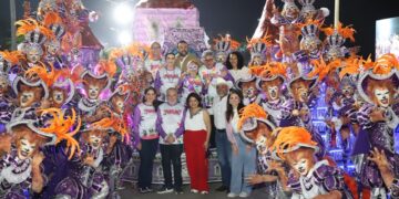 Disfrutan miles de familias del carnaval conurbado en Altamira