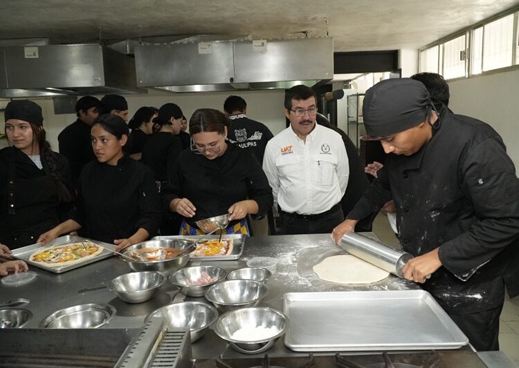 “El diálogo con universitarios define el nuevo rumbo de la UAT”: Rector