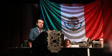 Endurecen sanciones contra diputados faltistas en el Congreso del Estado