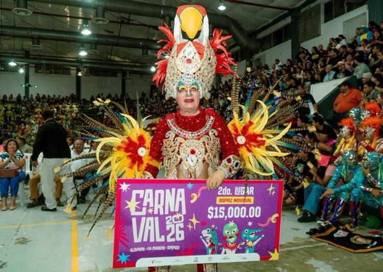 Entregó Turismo premios por 1.3 mdp a lo mejor del carnaval