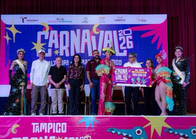 Entregó Turismo premios por 1.3 mdp a lo mejor del carnaval