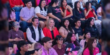 Estudiantes de la UAT disfrutan del tributo musical “Broken Heart Club”