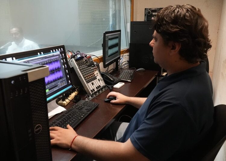 Festeja Radio UAT 34 años de ser la voz del quehacer universitario