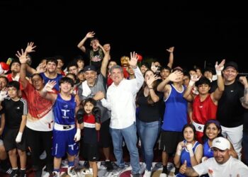 Fiesta Boxística en el Fraccionamiento Canarios