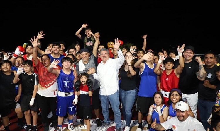 Fiesta Boxística en el Fraccionamiento Canarios