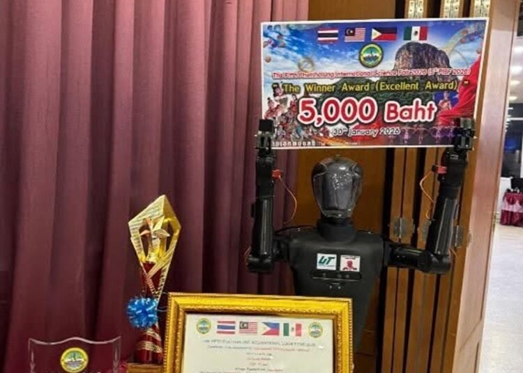 Ganan estudiantes de la UT Altamira 1.er lugar en Feria Internacional de Ciencias en Tailandia
