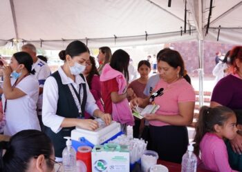 Gobierno de NLD protege a ciudadano en ‘Jornada de Vacunación contra el Sarampión’
