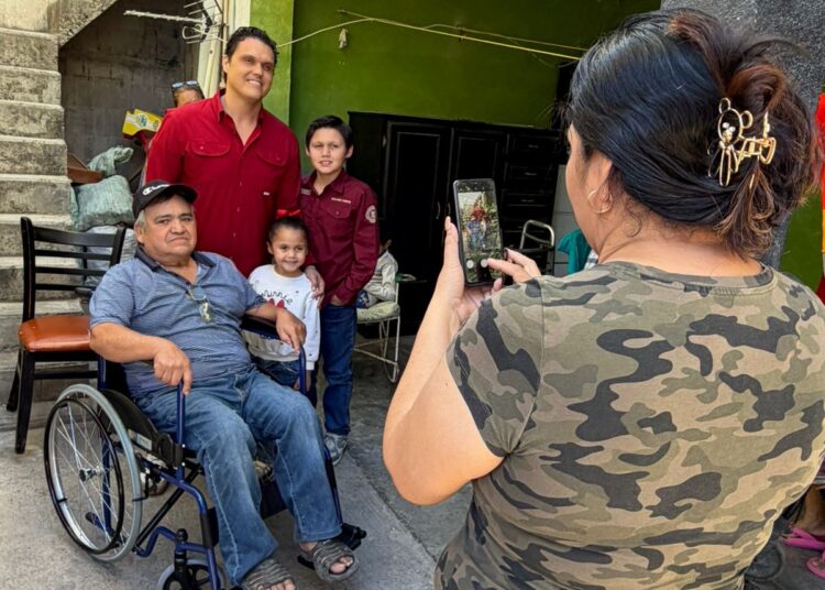 Humberto y su familia atienden a los reynosenses