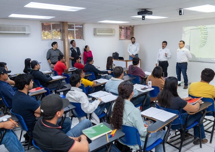 Impulsa rector lazos con la comunidad de la FIC-UAT