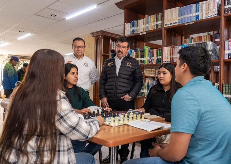 Impulsa rector lazos con la comunidad de la FIC-UAT